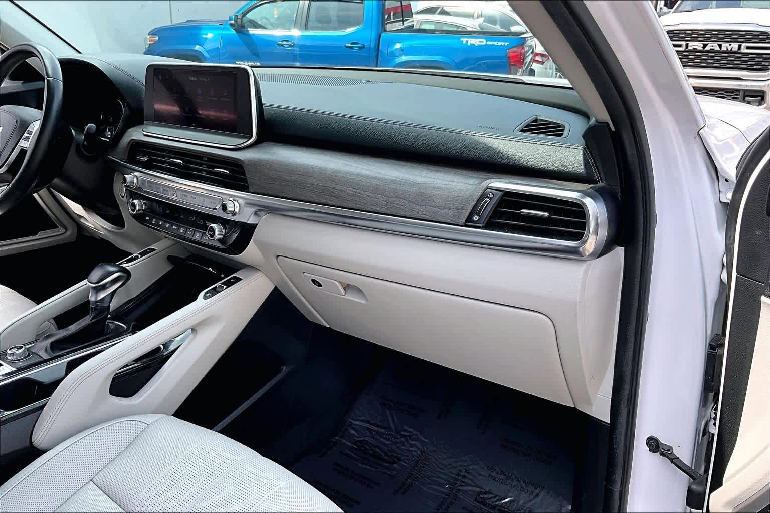 Used 2022 Kia Telluride EX w/ EX Premium Package image 19