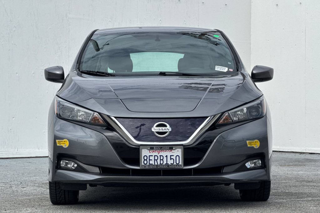 Used 2018 Nissan Leaf SV w/ Protection Package FWD image 8