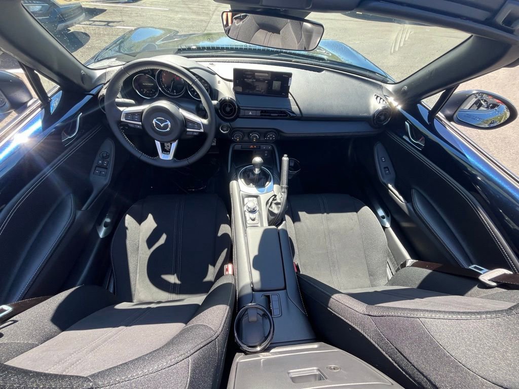 New 2026 MAZDA MX-5 Miata Club w/ Interior Package RWD image 15