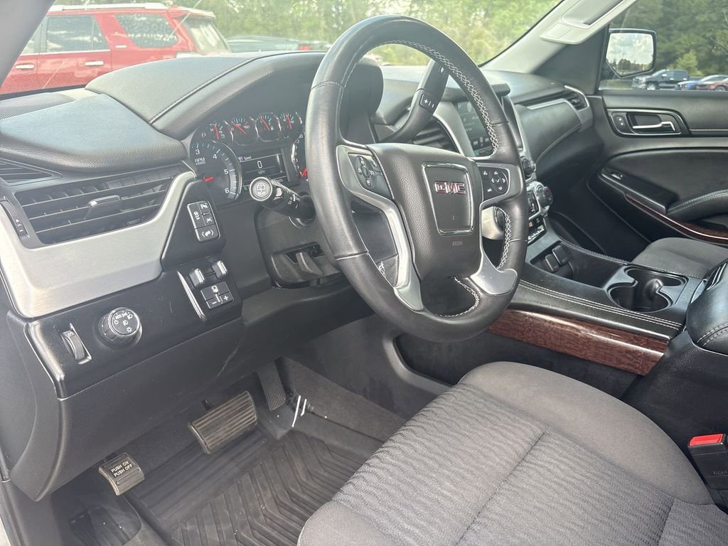 Certified 2020 GMC Yukon SLE w/ Convenience Package RWD image 10