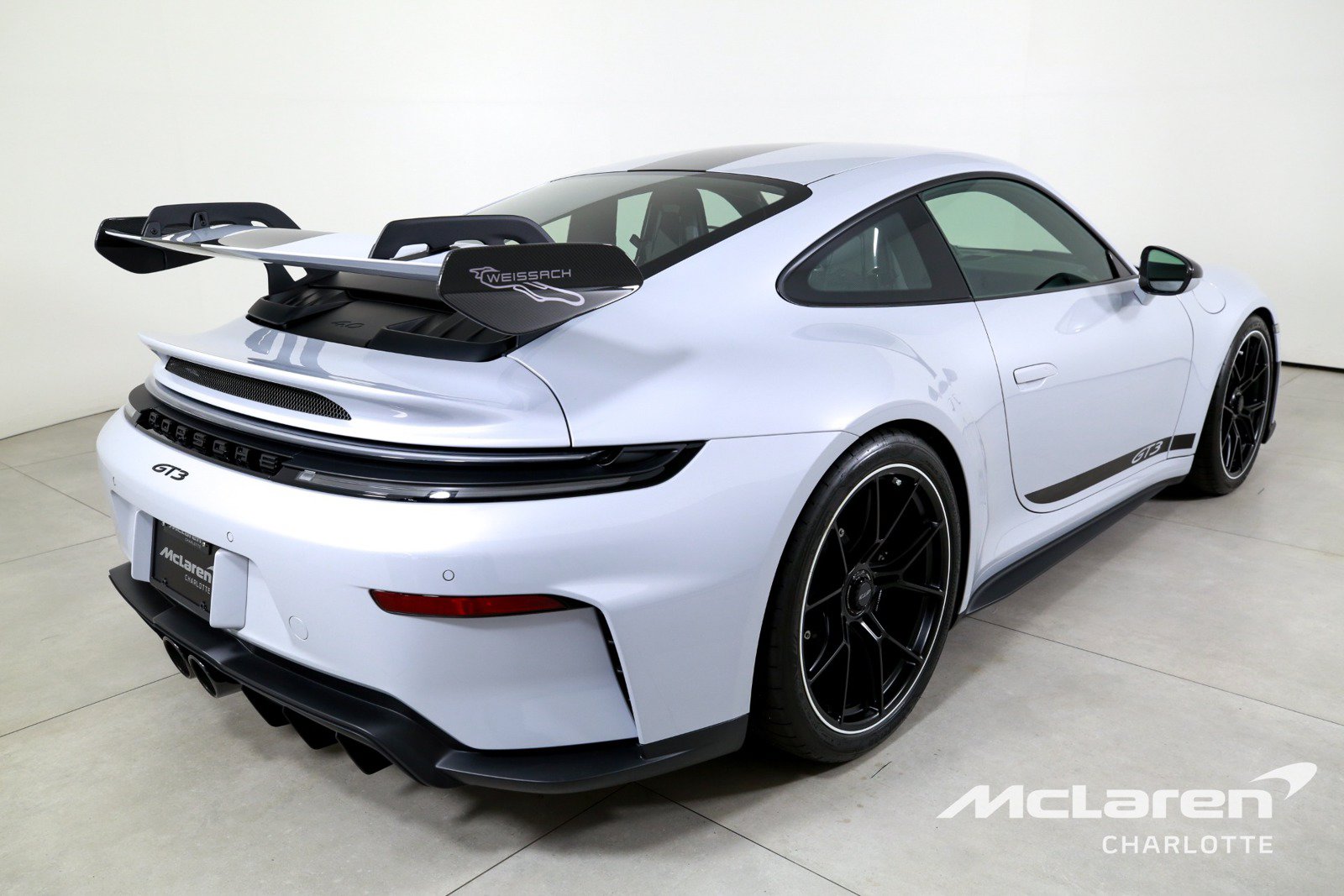 Used 2026 Porsche 911 GT3 w/ Weissach Package RWD image 8