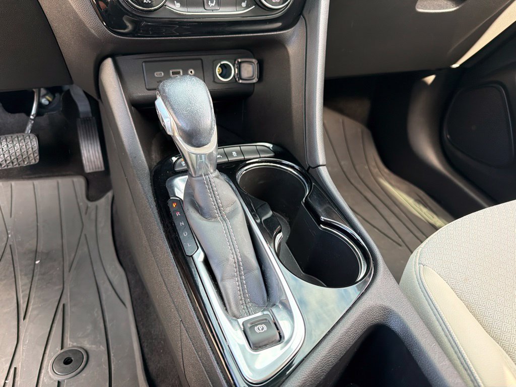 Used 2023 Buick Encore GX Select FWD image 14