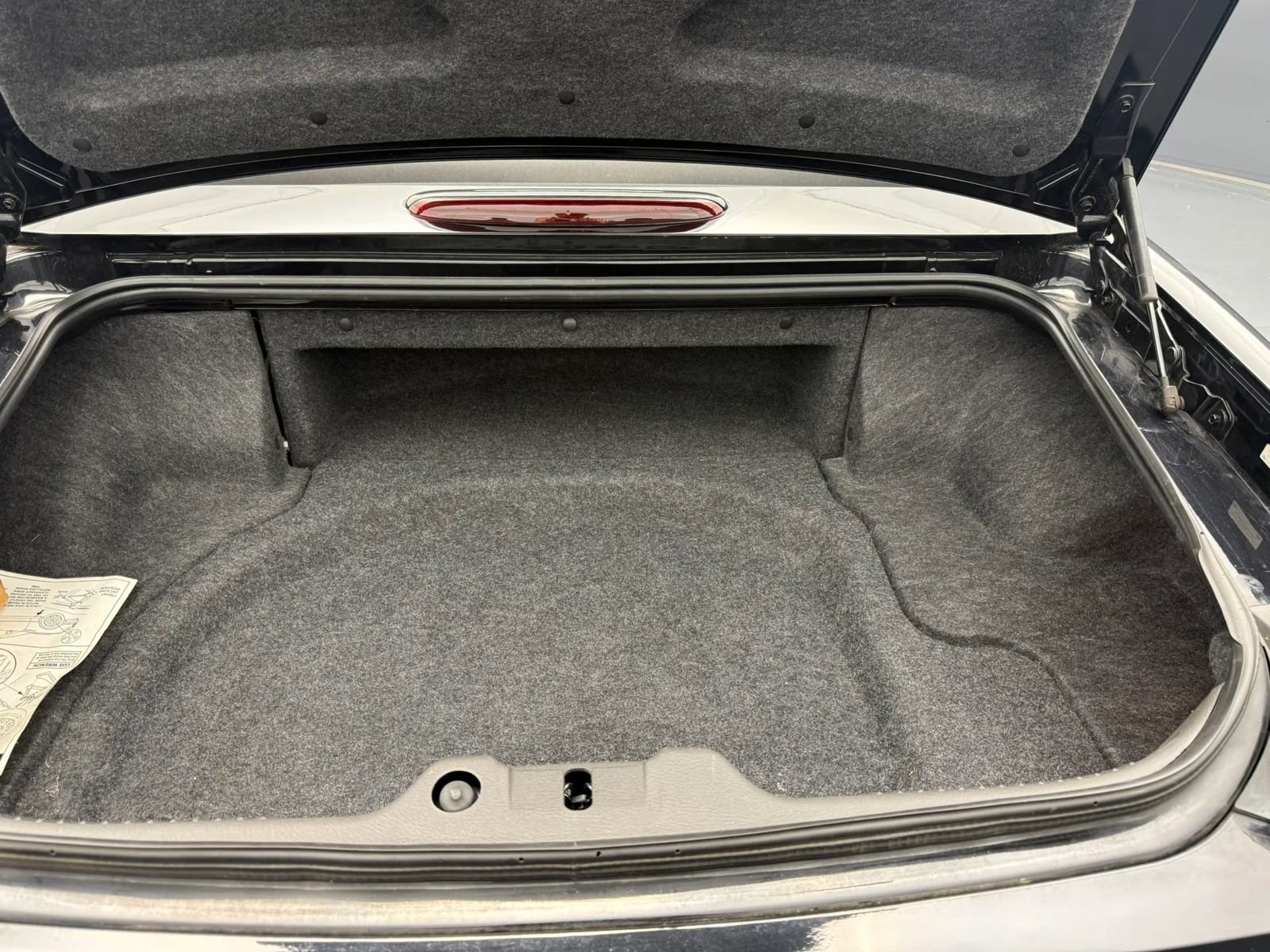 Used 2002 Ford Thunderbird RWD image 16