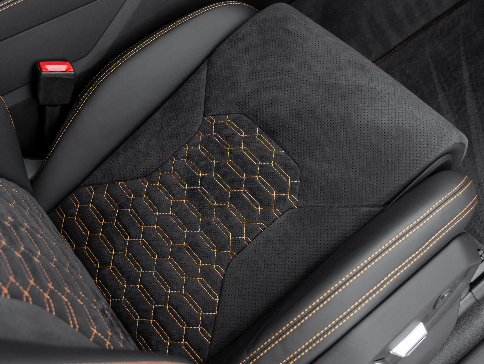 Used 2024 Lamborghini Urus S image 49