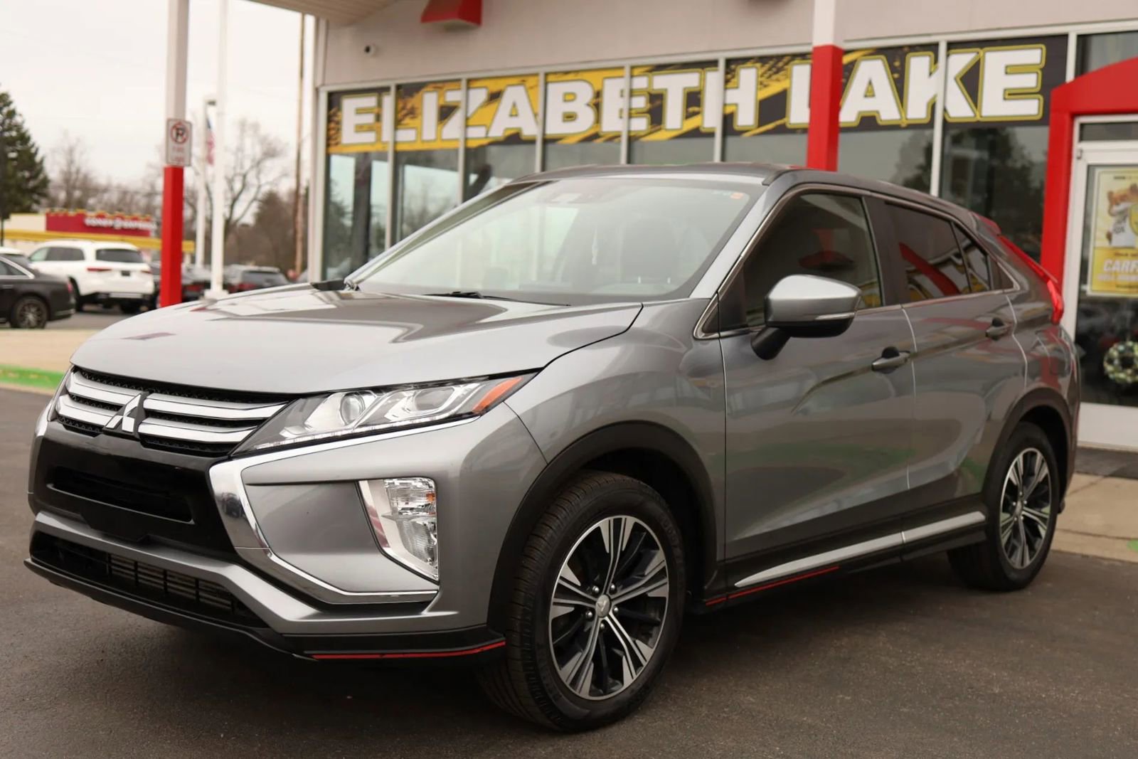 Used 2020 Mitsubishi Eclipse Cross SE image 1