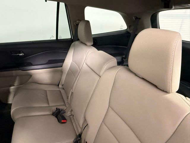 Used 2021 Honda Pilot Touring image 40
