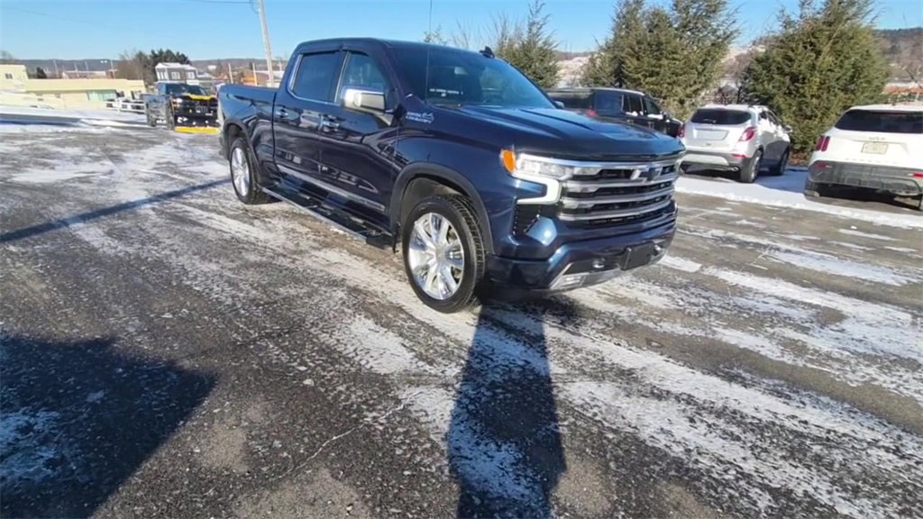 Used 2022 Chevrolet Silverado 1500 High Country image 3