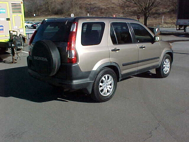 Used 2005 Honda CR-V EX image 7