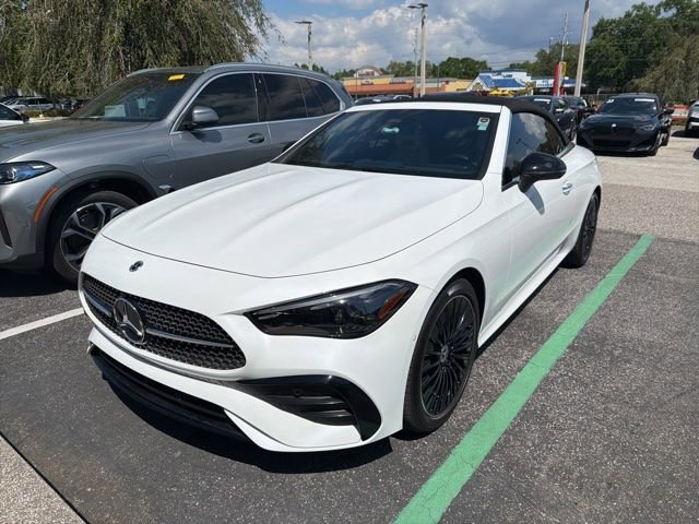 Used 2025 Mercedes-Benz CLE 300 4MATIC Cabriolet image 3