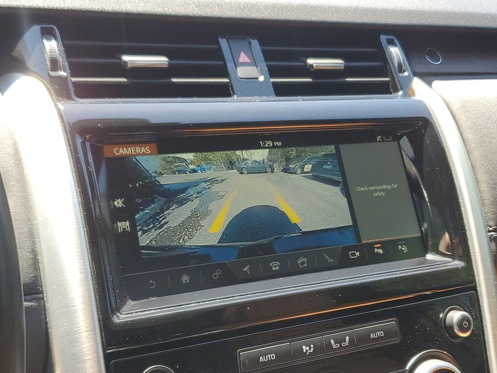 Used 2019 Land Rover Discovery HSE image 30