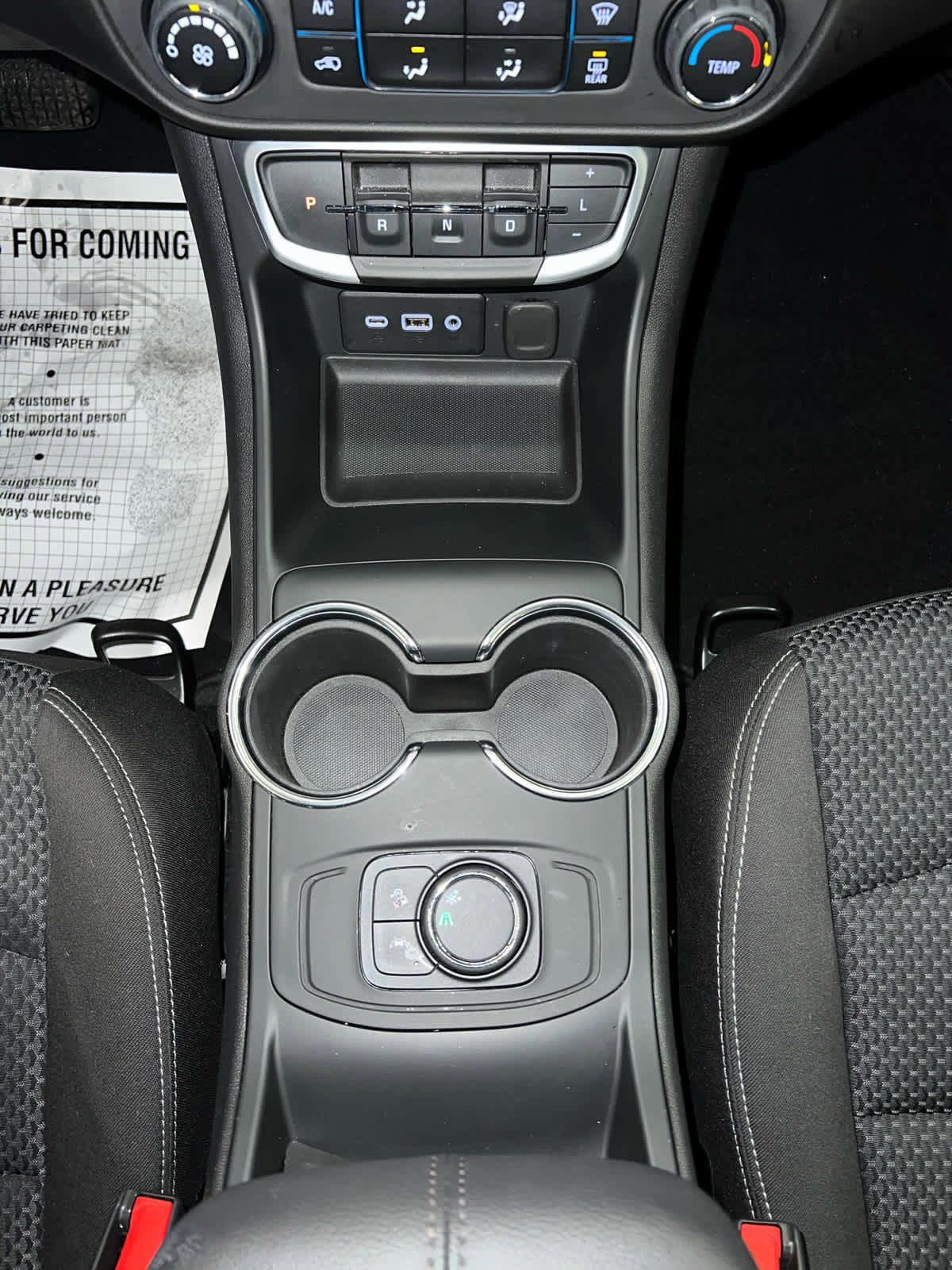 Used 2023 GMC Terrain SLE image 29