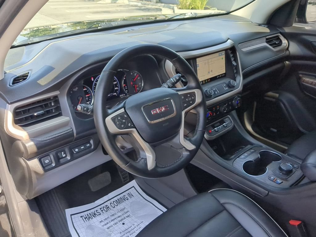 Used 2023 GMC Acadia Denali w/ Black Diamond Edition FWD image 13