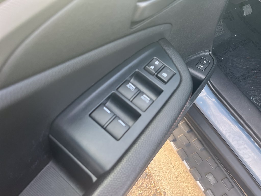 Used 2023 Honda Passport TrailSport image 19