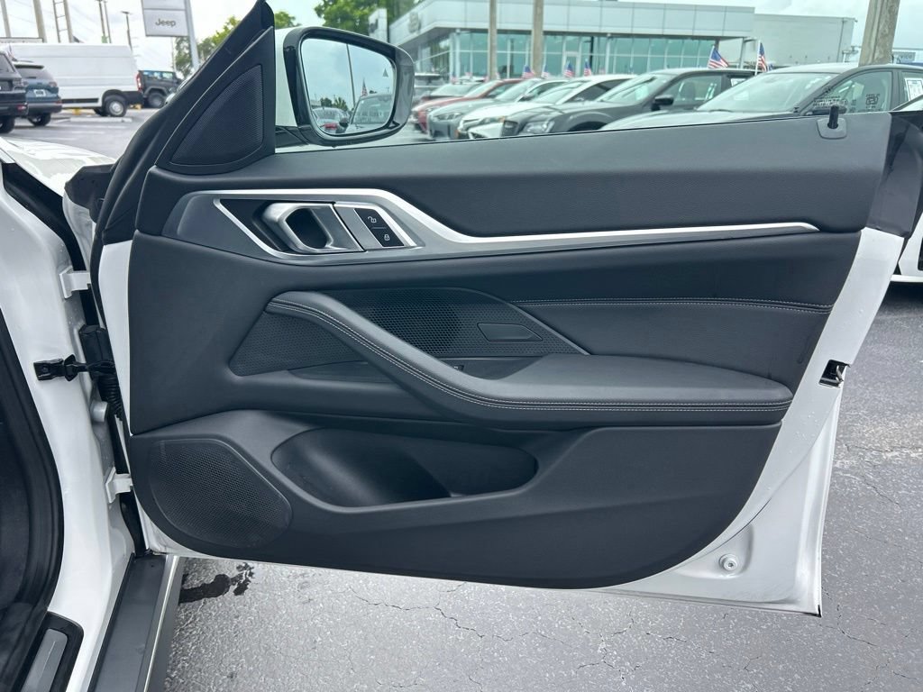 Used 2025 BMW i4 eDrive40 RWD image 27