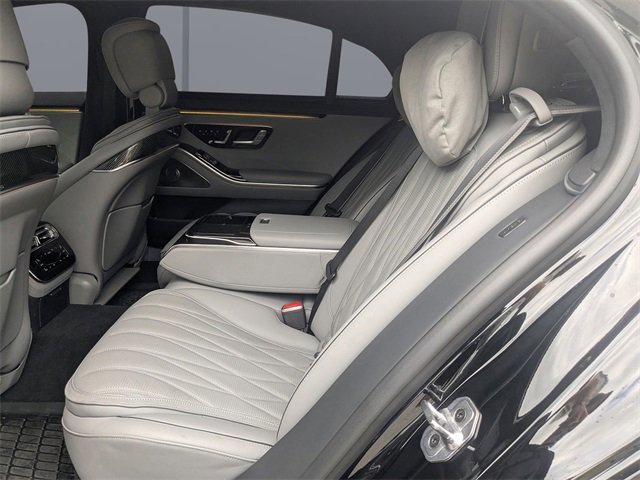 Used 2024 Mercedes-Benz S 63 AMG S image 18