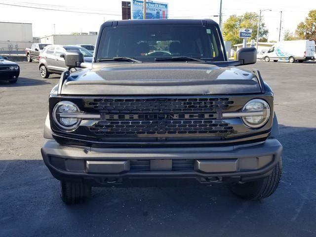 Used 2022 Ford Bronco 2-Door image 2