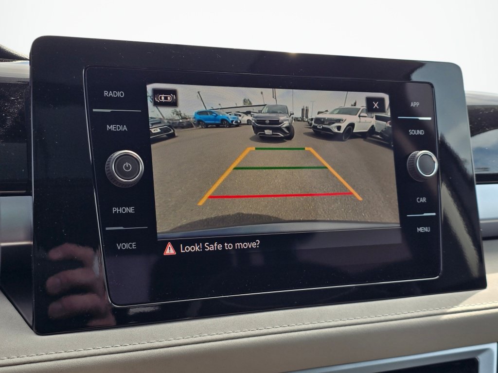 New 2026 Volkswagen Taos SE AWD/4WD image 28