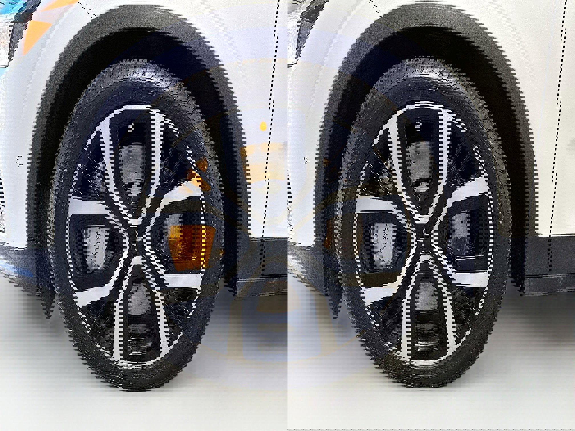 Used 2023 Polestar Polestar 2 w/ Pilot Pack image 24