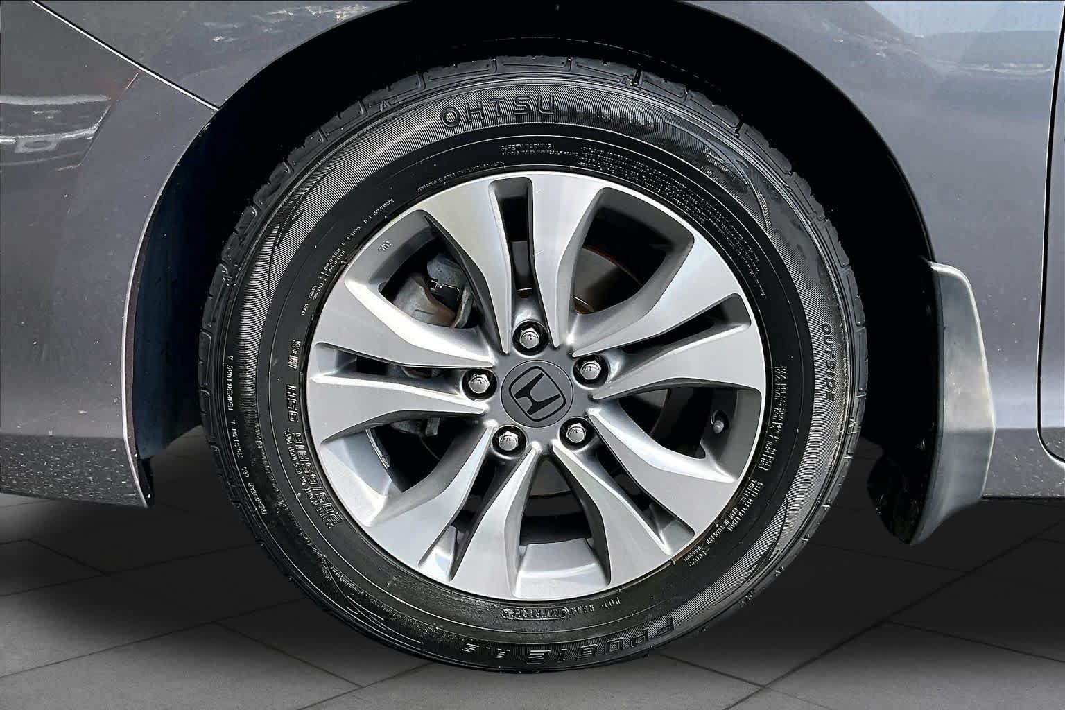 Used 2014 Honda Accord LX image 11