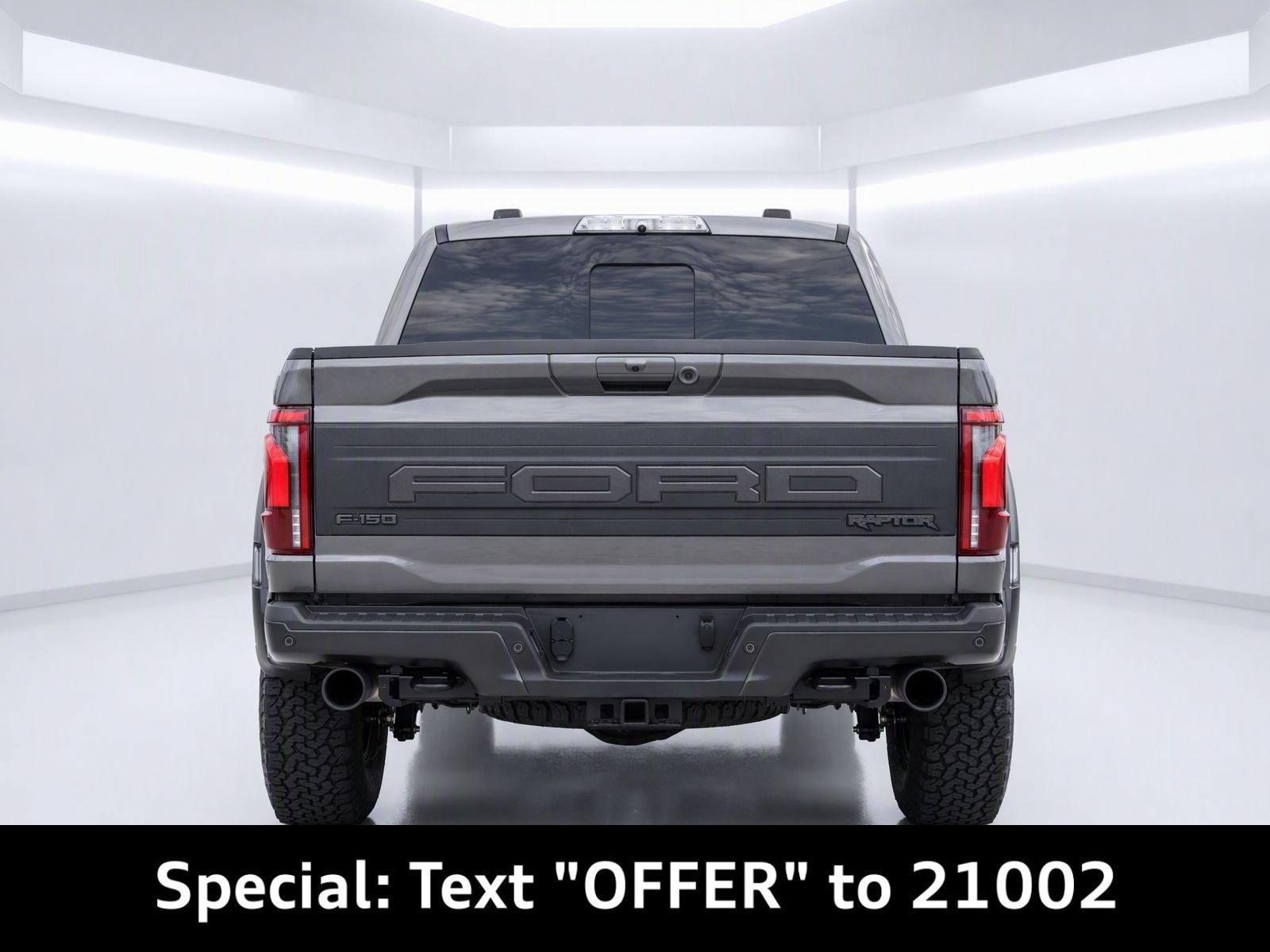Used 2025 Ford F150 Raptor AWD/4WD image 4