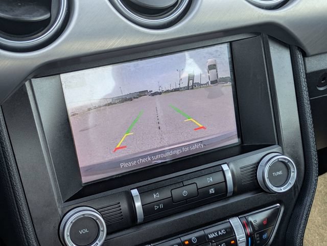 Used 2022 Ford Mustang Premium RWD image 19
