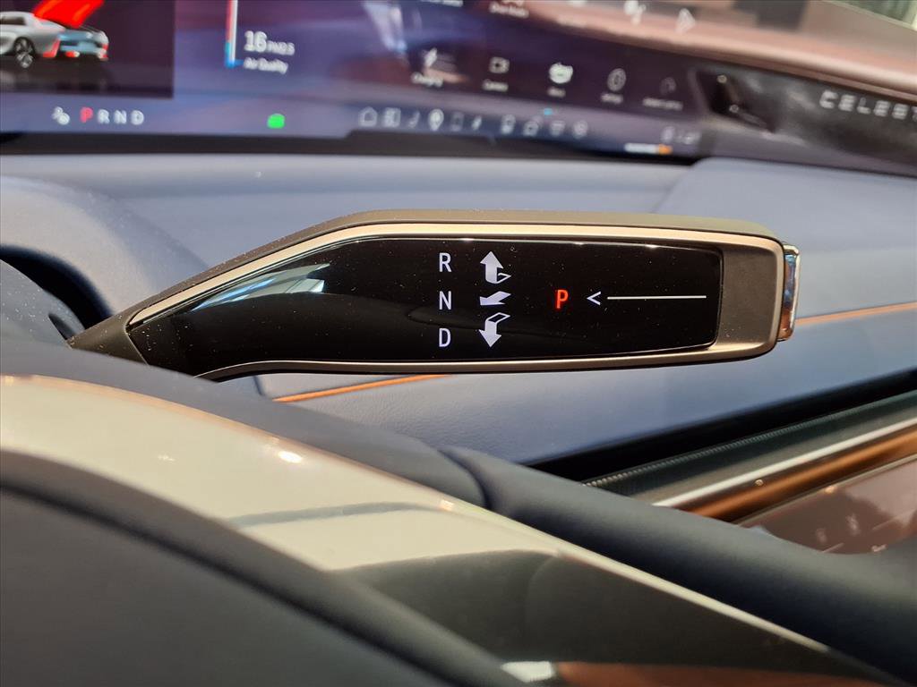 New 2025 Cadillac Celestiq image 11