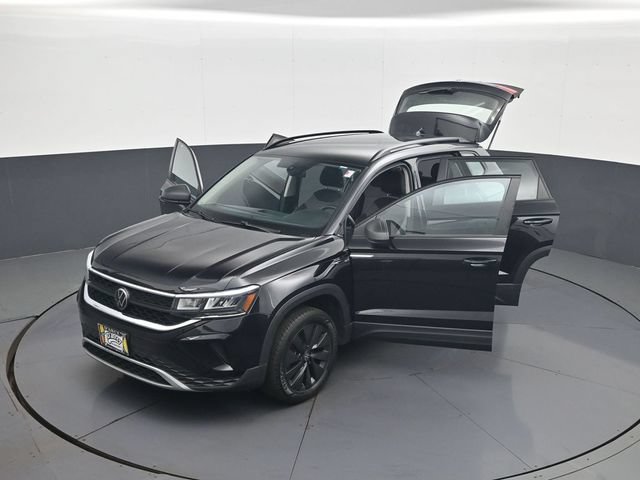 Used 2023 Volkswagen Taos S FWD image 30