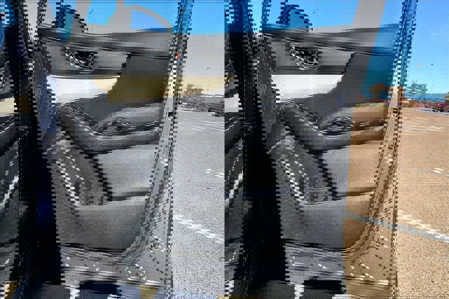 Used 2022 Subaru Ascent Premium w/ Convenience Package image 28