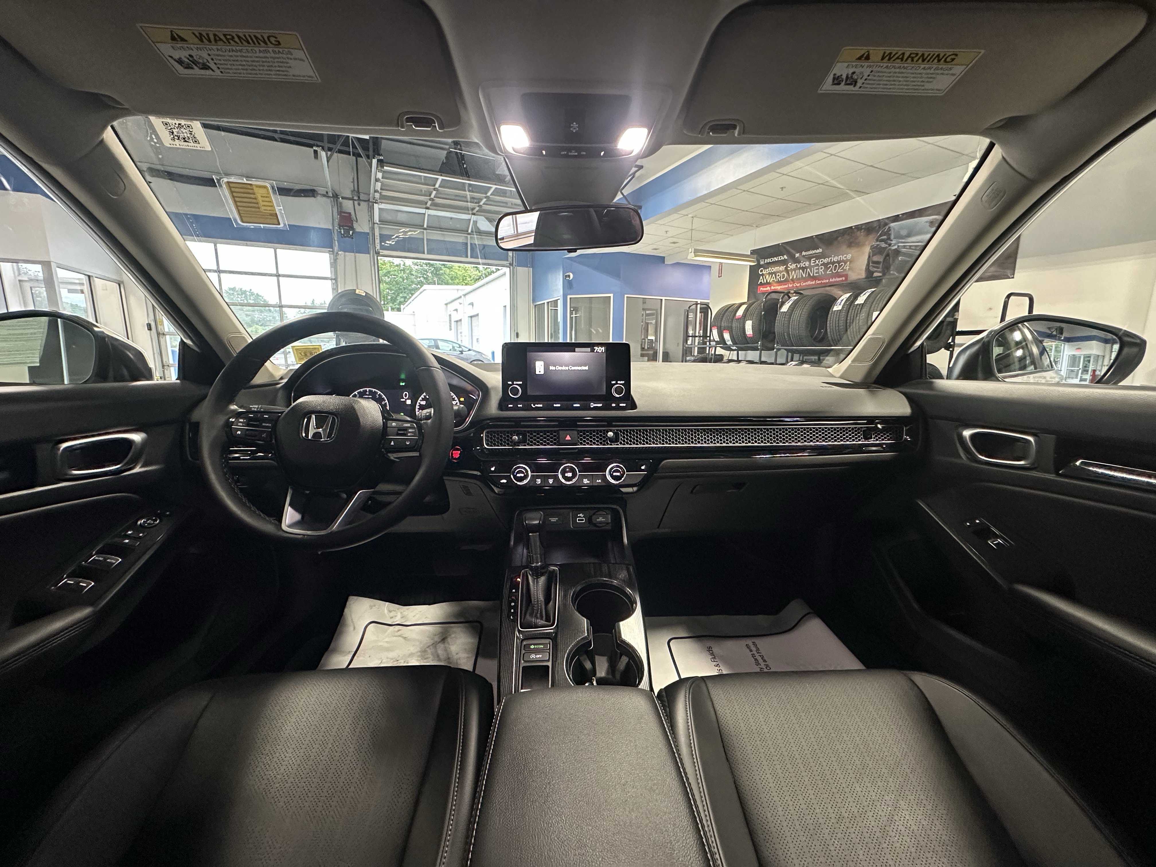 Used 2023 Honda Civic EX-L image 2