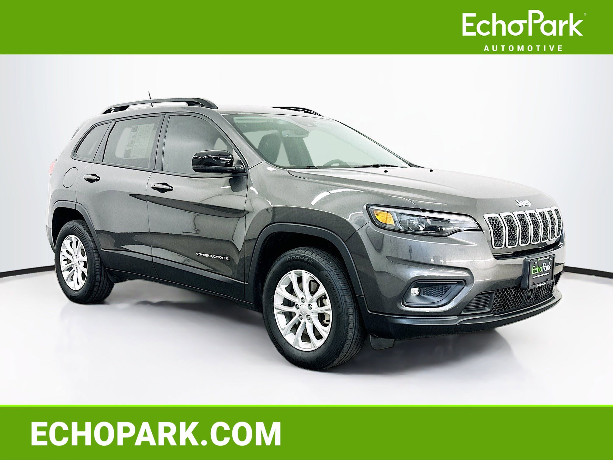 Used 2022 Jeep Cherokee Latitude Lux image 1