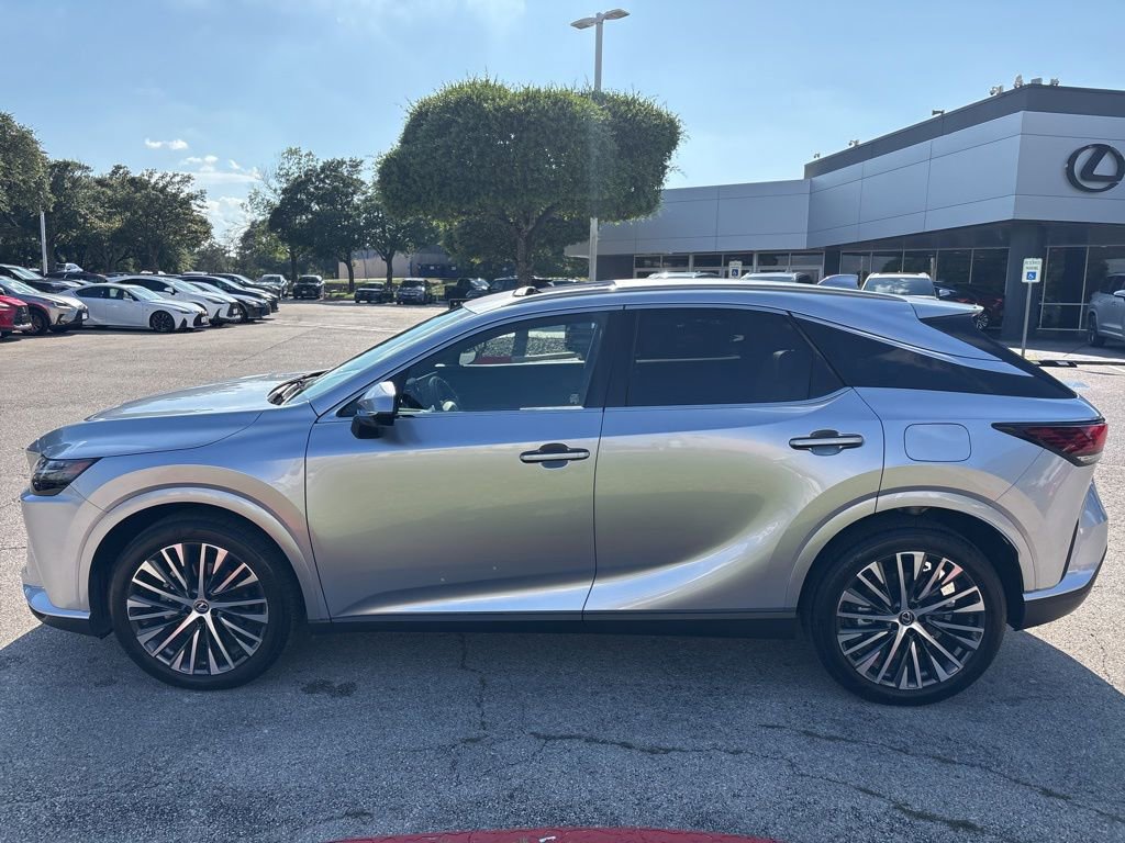 Certified 2025 Lexus RX 350 FWD image 2