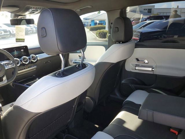 Used 2023 Mercedes-Benz GLB 250 image 11