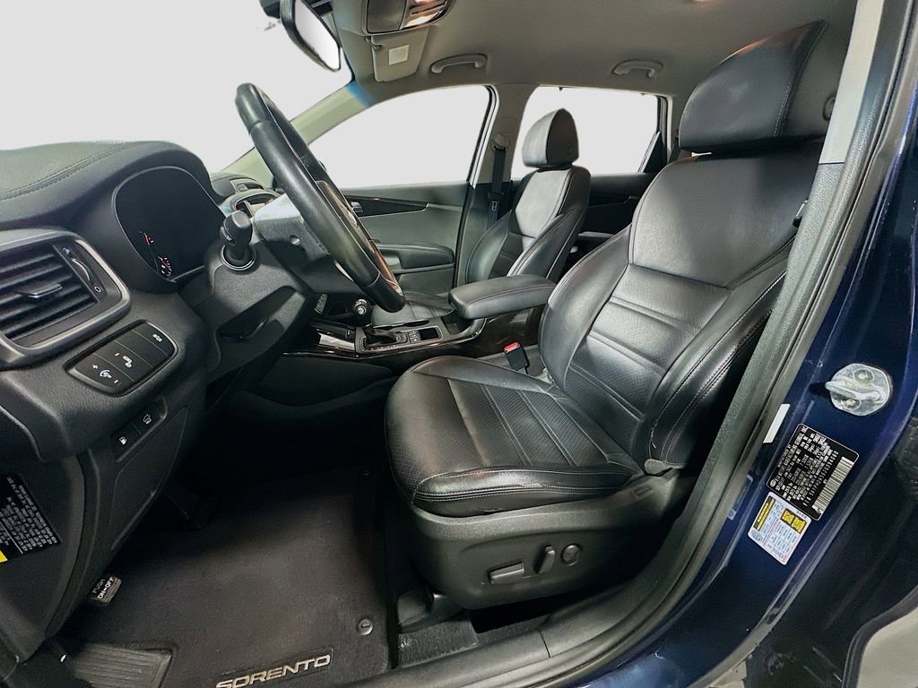 Used 2018 Kia Sorento EX AWD/4WD image 23