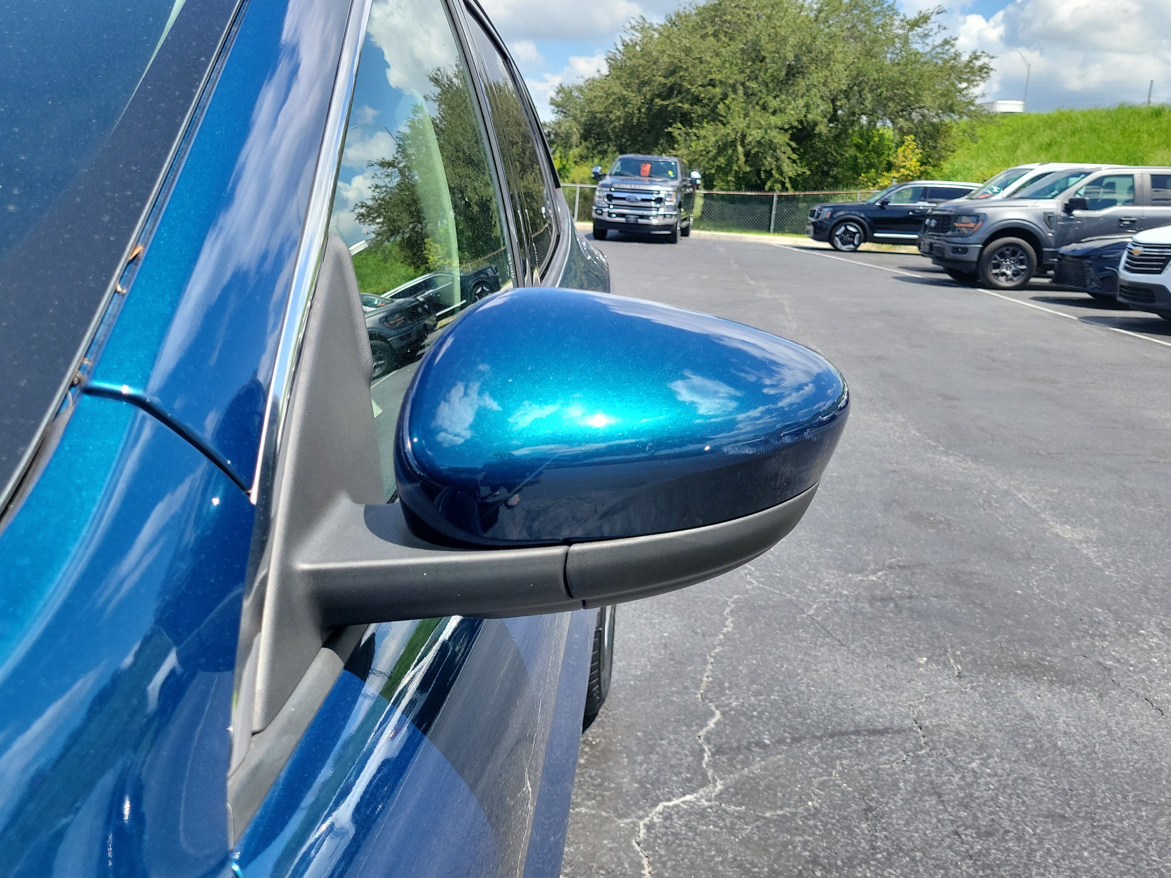 Certified 2020 Ford Escape SE FWD image 4