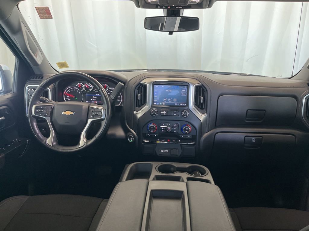 Used 2021 Chevrolet Silverado 1500 LT AWD/4WD image 9