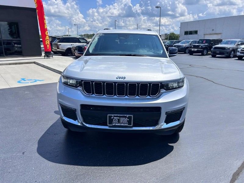 Used 2022 Jeep Grand Cherokee L Limited image 2