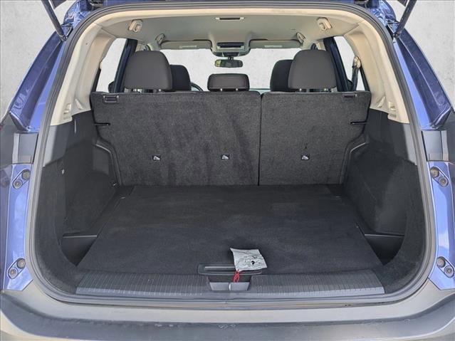 Used 2023 Nissan Rogue SV image 17