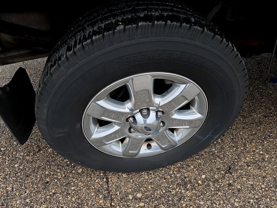 Used 2014 Ford F150 XLT w/ Equipment Group 302A Luxury image 31