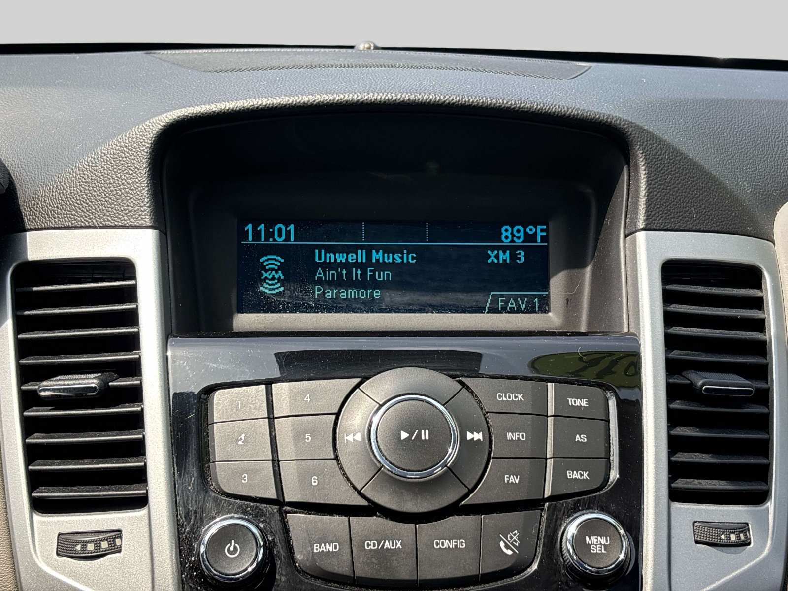 Used 2016 Chevrolet Cruze LS FWD image 15