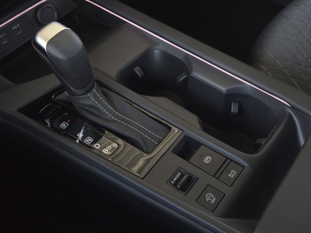 New 2026 Nissan Sentra SV w/ SV Convenience Package FWD image 22