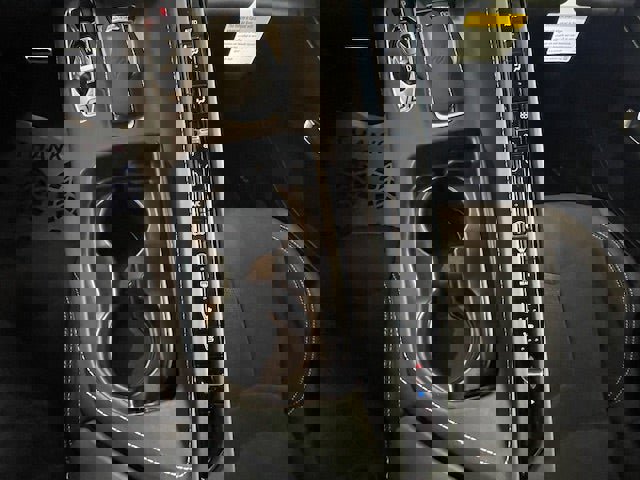 New 2024 Chevrolet Corvette Stingray Premium Cpe w/ Body-Color Dual Roof Package image 13