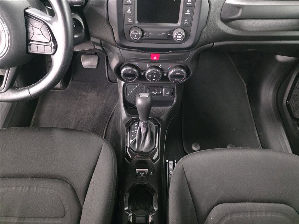 Used 2017 Jeep Renegade Altitude image 13
