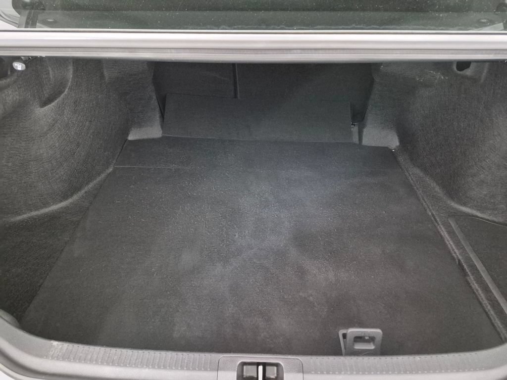 Used 2025 Toyota Camry SE w/ Convenience Package FWD image 26