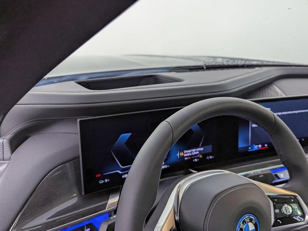 New 2026 BMW i7 xDrive60 AWD/4WD image 12