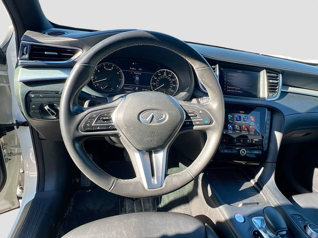 Used 2021 INFINITI QX50 Luxe w/ Appearance Package image 11