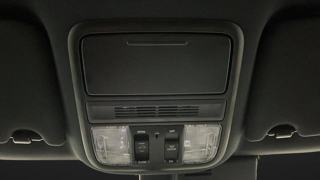 Used 2022 Honda Pilot TrailSport image 35