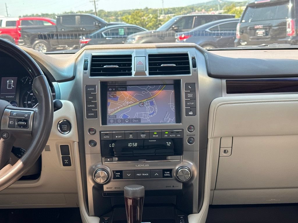 Used 2017 Lexus GX 460 Premium AWD/4WD image 21