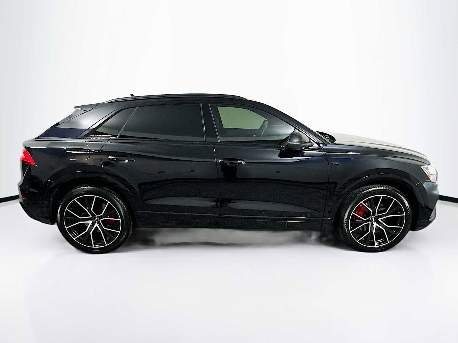 Used 2019 Audi Q8 Prestige AWD/4WD image 8