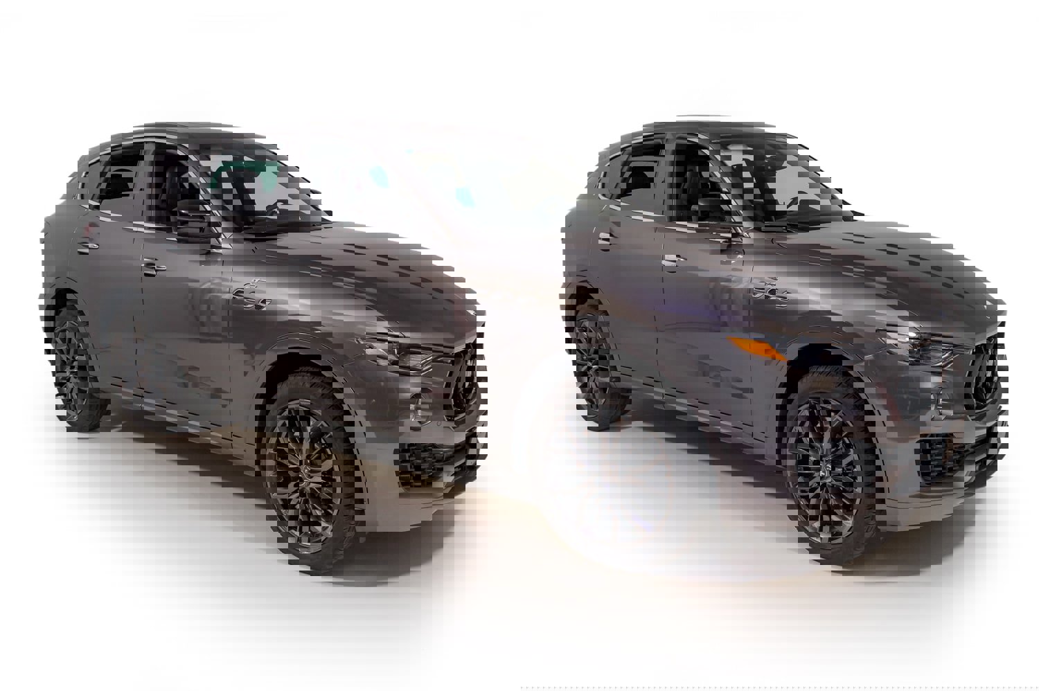 Used 2024 Maserati Levante GT Ultima image 9