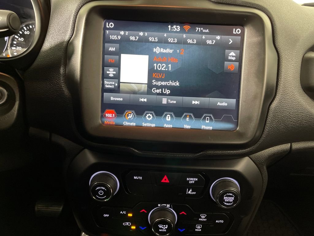 Used 2023 Jeep Renegade Latitude image 22